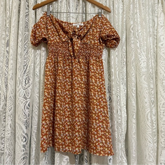 $5🔥 Love Tree off the shoulder mini dress. - Picture 1 of 6